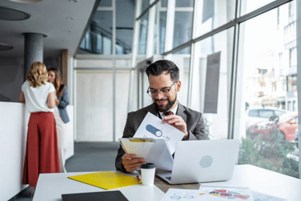 How to Maximize Views with Strategic Windows