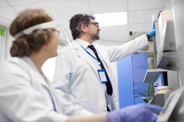 Why Laboratories Trust the DXH900 Analyzer DXH900