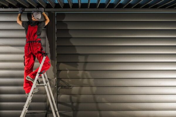 Essential Guide to Emergency Garage Door Repair: When You Need Help Fast Emergency Garage Door Repair