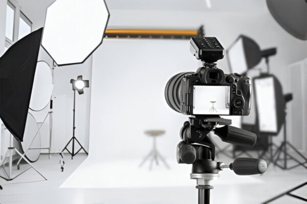 Hire Skilled Product Photographers in Karachi Today Hire Skilled Product Photographers in Karachi Today
