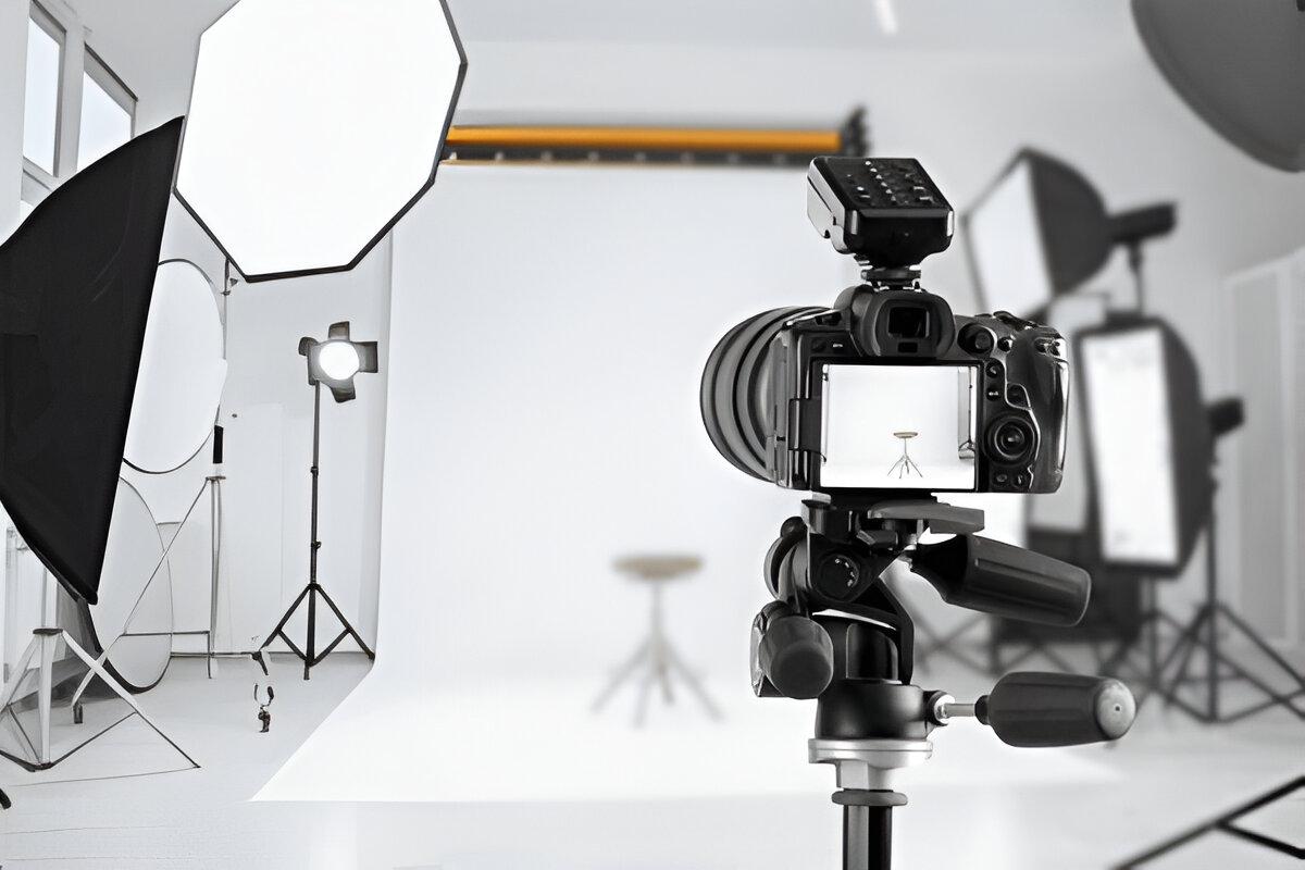 Hire Skilled Product Photographers in Karachi Today