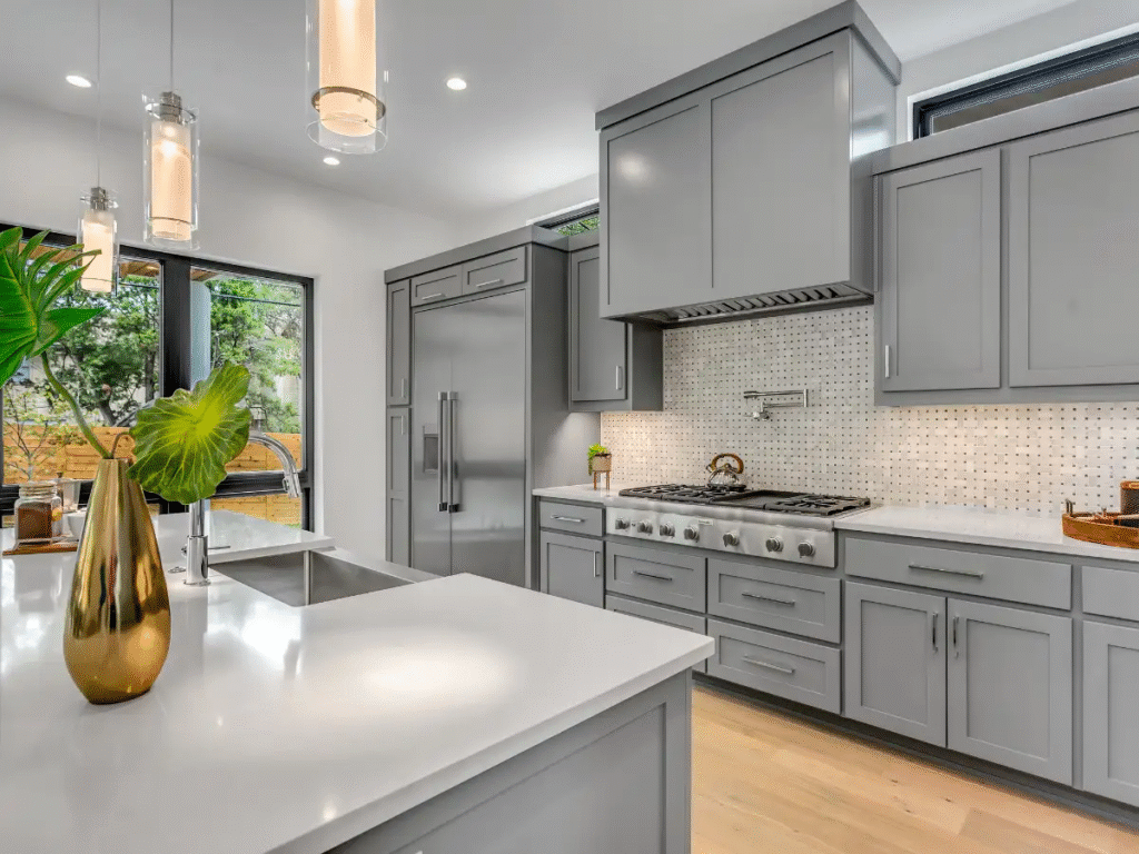 kitchen cabinets Dubai