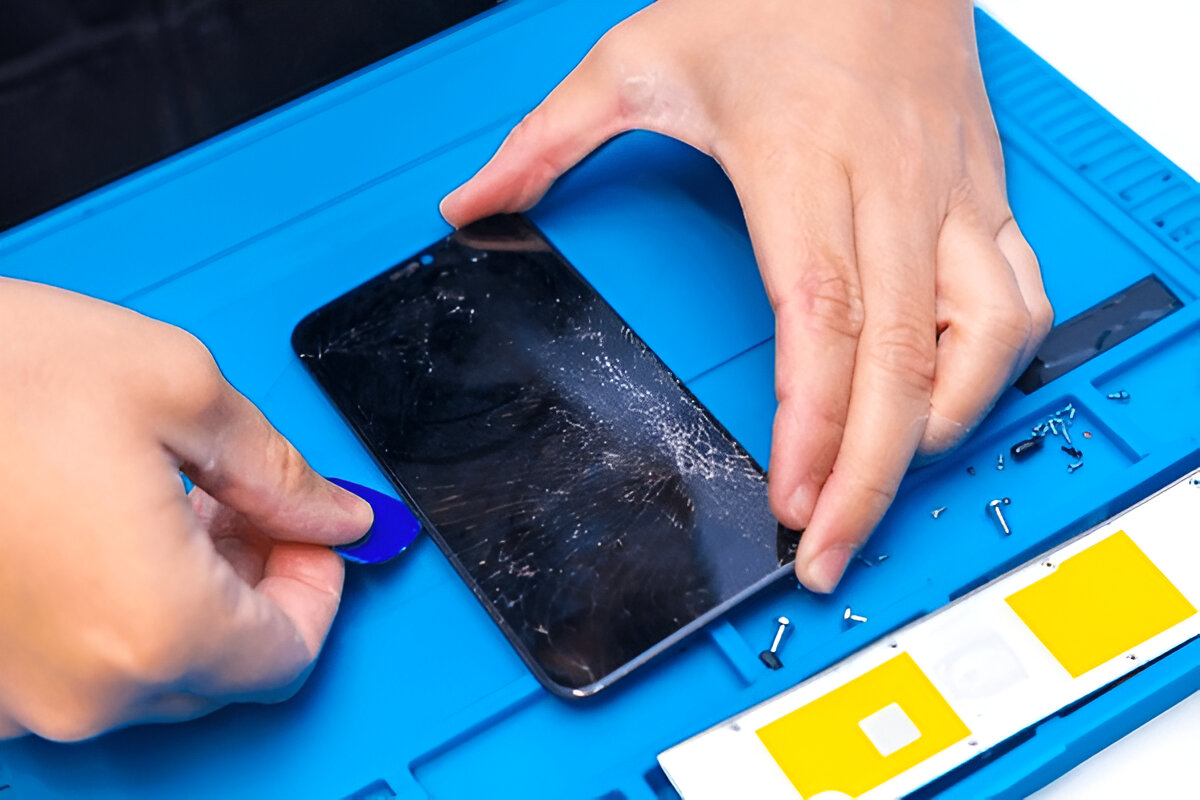 mobile phone repair shop