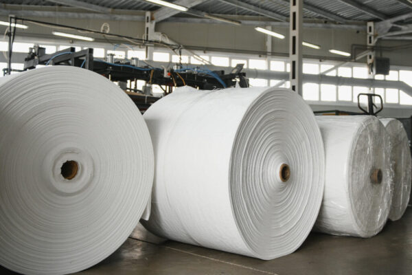 Woven PP Fabric: A Game Changer for the Packaging Sector Woven PP Fabric