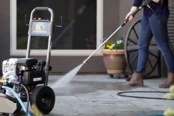 How to Choose the Best Sweeper for Hard Floors pressure washer