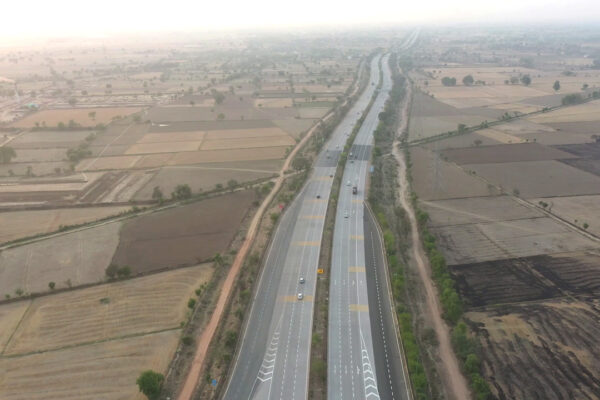 Plot Near Jewar