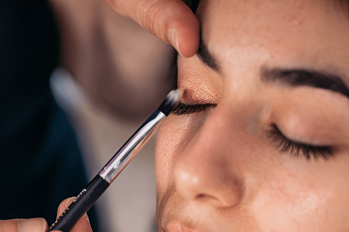 Makeup Artist