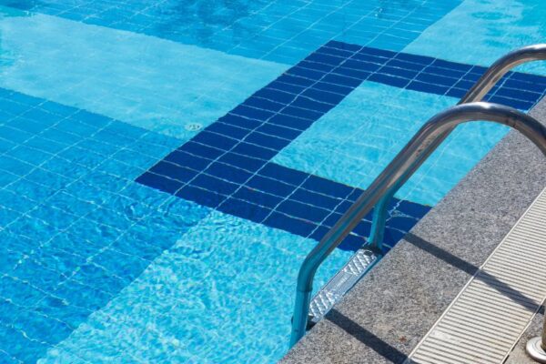 brisbane pool builders