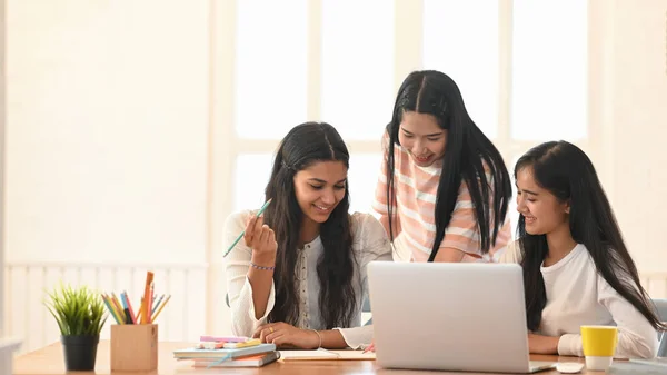 assignment writing service uk